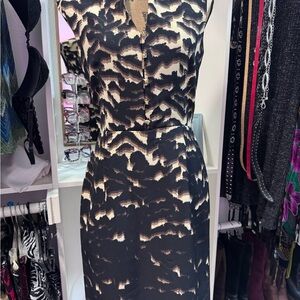 Elegant Black and Cream Patterned Dress